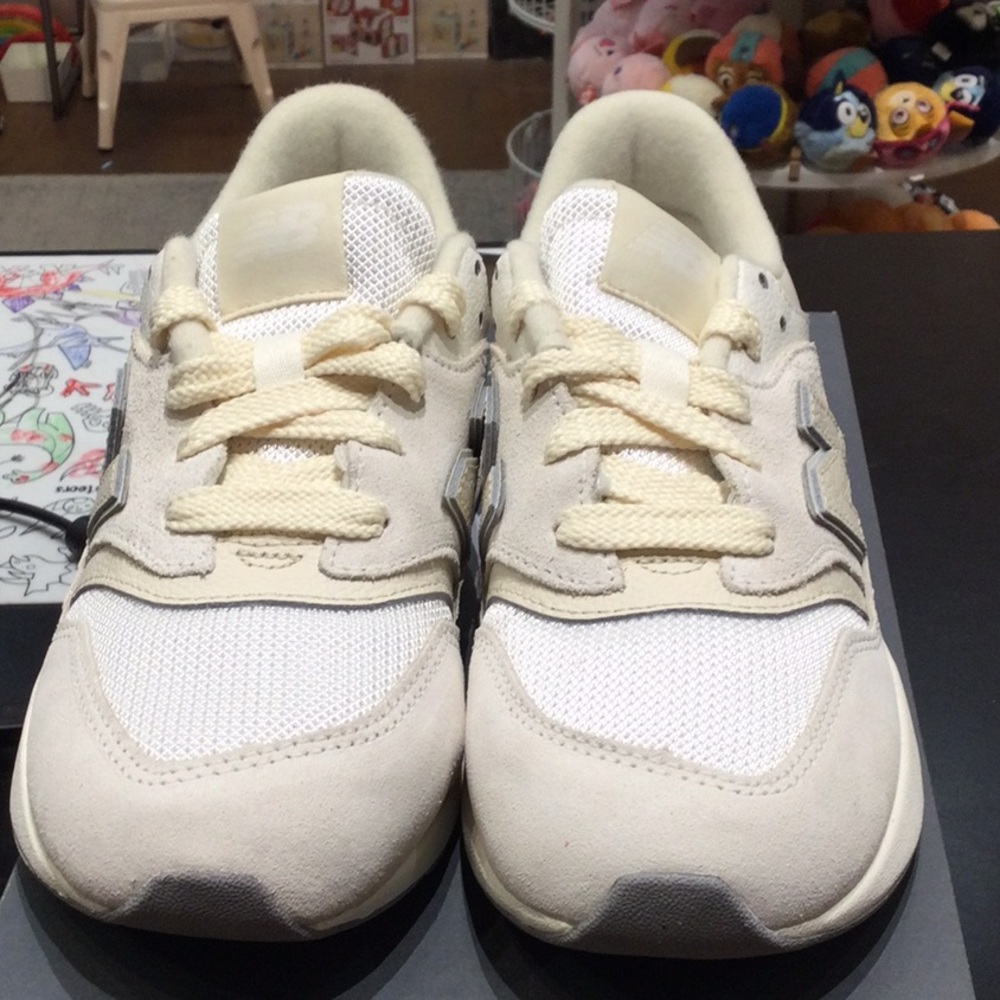New Balance 997R White/Beige